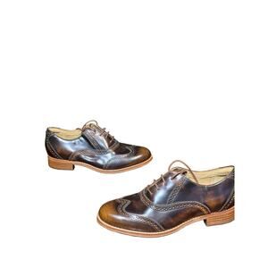 Women's sebago brouge Oxford leather shoe size 7